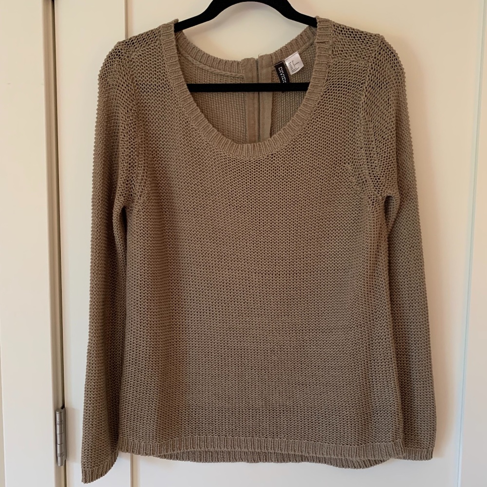 DIVIDED BY H & M BROWN WOMEN’S KNIT SWEATER- RELAXED FIT 6